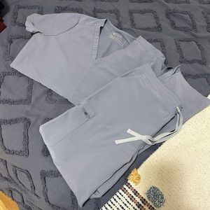 FIGS SCRUB SET